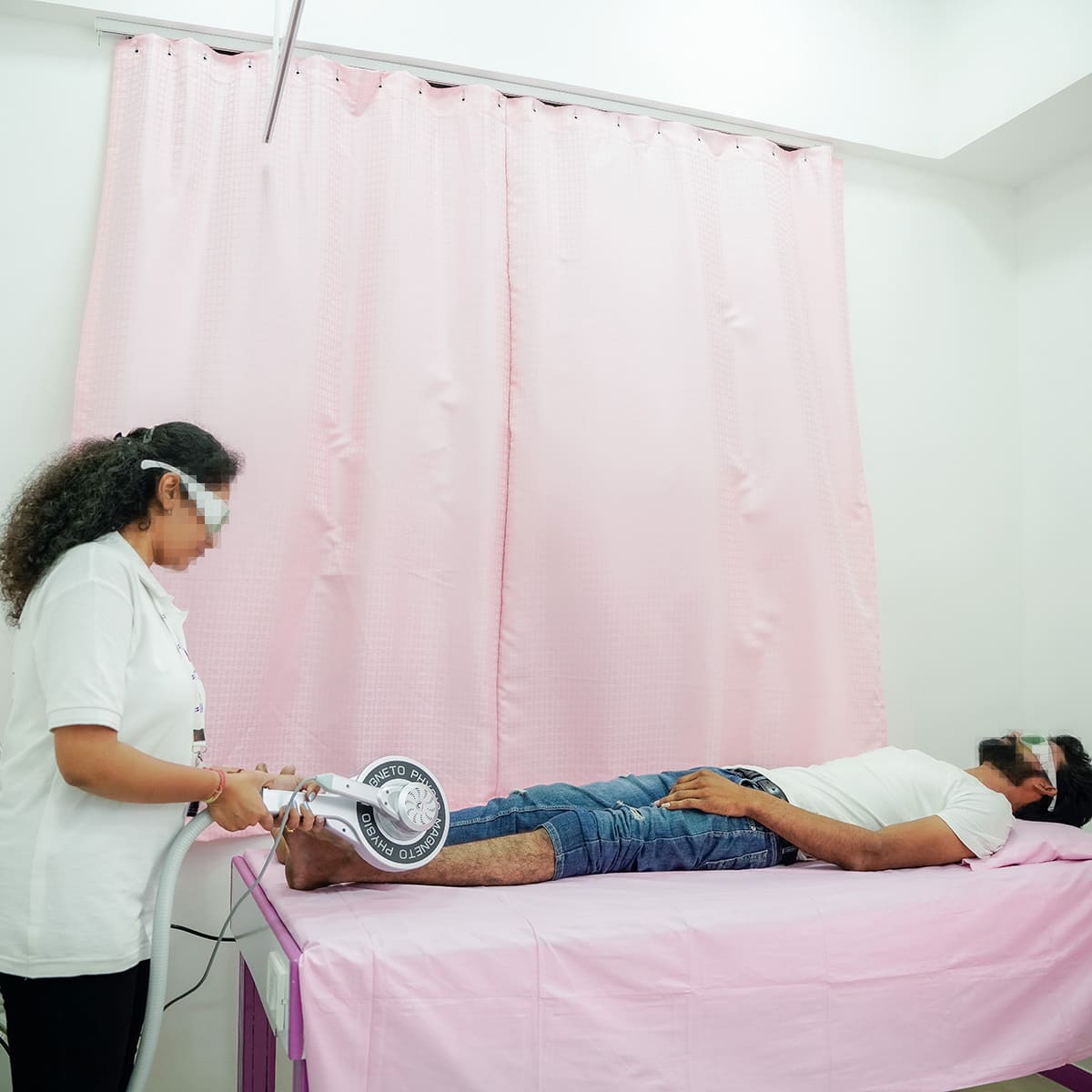 3H World clinic interior and facilities in Mumbai