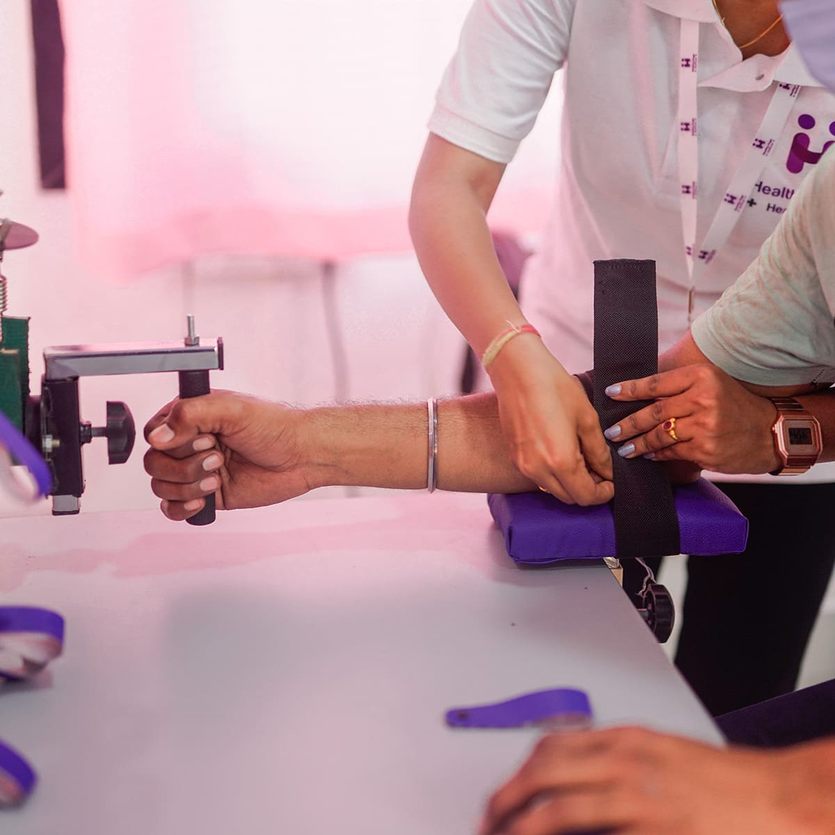 3H World clinic interior and facilities in Mumbai